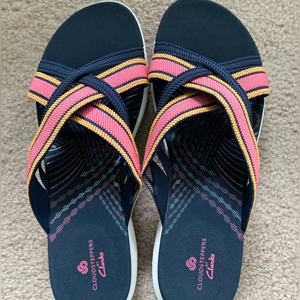 Clarks Cloudstepper Sandals